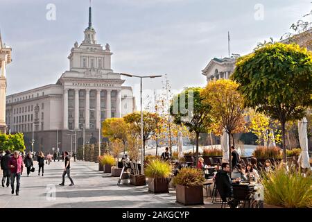 Bar Café vor dem Parlament; Sofia, Bulgarien; Stockfoto