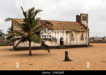 Elfenbeinküste, Grand Lahou district, Grand Lahou, die Kirche Stockfoto