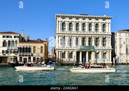 Italien, Veneto, Venedig, ein UNESCO Weltkulturerbe, der Grand Canal, Stadtteil Dorsoduro, Palast der Ca' Rezzonico, venezianischen 18. Jahrhundert Museum Stockfoto