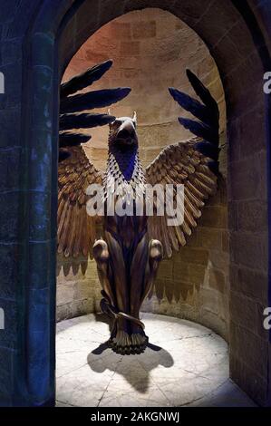 Vereinigtes Königreich, Hertfordshire, Leavesden, Leavesden Studios, Harry Potter Studio Tour London, der Schauplatz der acht Harry Potter Filmen "Making of, Griffin Treppenhaus Stockfoto