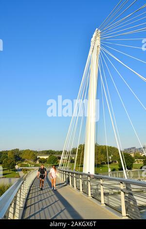 Frankreich, Bas Rhin, zwischen Straßburg und Kehl in Deutschland, der Garten von zwei Flüssen, dem Rhein, der mimram Brücke, die die beiden Teile des Gartens Stockfoto