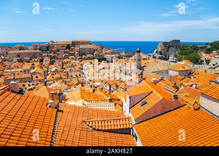 Die Altstadt von Dubrovnik und die Adria Panorama in Kroatien Stockfoto