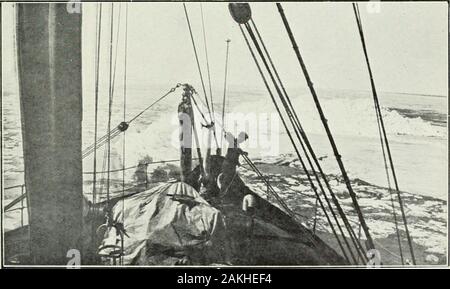 Tagungen Papiere des Dominion von Kanada 1911. C. G. Ice-breaker Lady Grey, Lake St. Peter, März, 1910. C. G. Ice-breaker Larlv Brt^y brechen Uj) schwere Bank aufgehäuften Eis bei Weiß 15 uoy Kurve. See St. Peter, März, 1910. Stockfoto