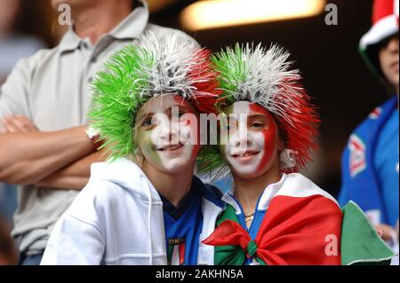 Hamburg, Deutschland, 22.06.2006: FIFA Fußball-Weltmeisterschaft Deutschland 2006, Italienischen Fans vor dem Match Italy-Czech Rep. Stockfoto