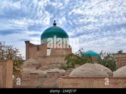 Pakhlavan Makhmoud Mausoleum, um diesem oder in der Nekropole des Khans von Chiwa, Itchan-Kala, Chiwa, Usbekistan, in Zentralasien Stockfoto