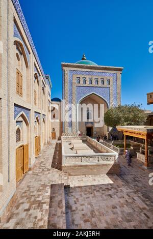 Pakhlavan Makhmoud Mausoleum, um diesem oder in der Nekropole des Khans von Chiwa, Itchan-Kala, Chiwa, Usbekistan, in Zentralasien Stockfoto