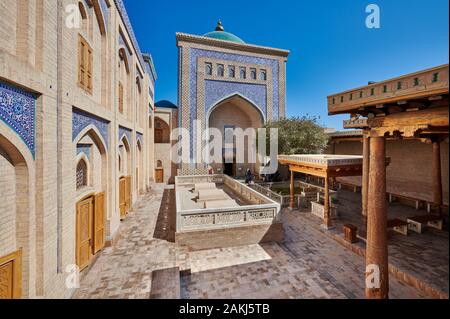 Pakhlavan Makhmoud Mausoleum, um diesem oder in der Nekropole des Khans von Chiwa, Itchan-Kala, Chiwa, Usbekistan, in Zentralasien Stockfoto