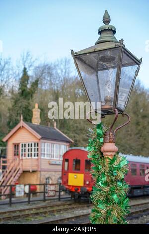 UK vintage Bahnhof in Highley, Shropshire, auf den Severn Valley Railway Heritage Line. Stockfoto