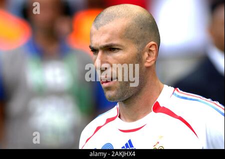 Berlin, Deutschland, 07.09.2006: FIFA WM 2006, Finale Italien-frankreich Olympiastadion: Zinedine Zidane im Spiel. Stockfoto