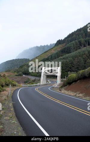 Big Creek Bogenbrücke auf der Oregon Küste Stockfoto