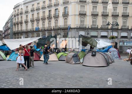 Madrid, den 11. Juni 2011, Zelte in der Puerta del Sol, 15 M Stockfoto