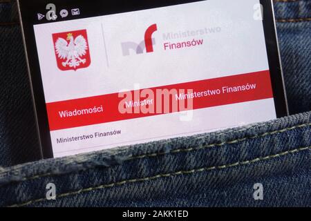 Wissenschaftlichen Finansow (polnischen Ministerium der Finanzen) Website angezeigt auf dem Smartphone in Jeans Tasche versteckt Stockfoto