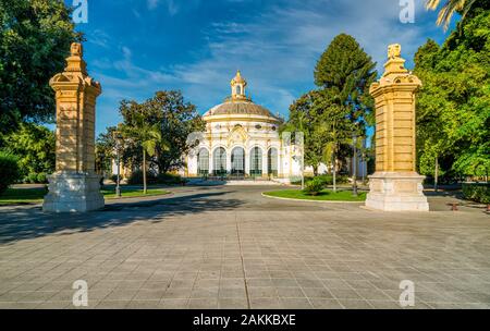 Casino de la Exposicion, berühmtes Kulturzentrum in Sevilla, Andalusien, Spanien. Stockfoto