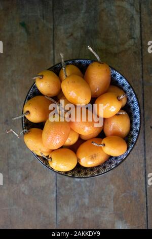 Recife/Pernambuco/Brasilien. Januar 2, 2020. Siriguela ist ein typisches Obst aus Nordosten Brasiliens. Stockfoto