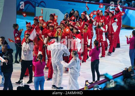 Lausanne, Schweiz. 09 Jan, 2020. Schweizer Delegation während der Eröffnungsfeier bei der Jugend die Olympischen Winterspiele 2020, die an die Vaudoise Arena in Lausanne in der Schweiz am 9. Januar 2020 stattfand. Credit: SPP Sport Presse Foto. /Alamy leben Nachrichten Stockfoto