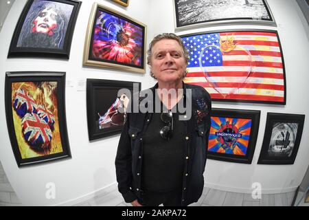 Hollywood, FL, USA. 09 Jan, 2020. Rick Allen des Def Leppard Kunst Ausstellung im Wentworth Galerie im Seminole Hard Rock Hotel & Casino am 9. Januar 2020 in Hollywood, Florida. Quelle: MPI04/Medien Punch/Alamy leben Nachrichten Stockfoto