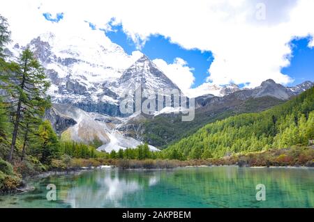 DaoChengYa butyl landschaftlich reizvollen Gegend in der Provinz Sichuan Stockfoto