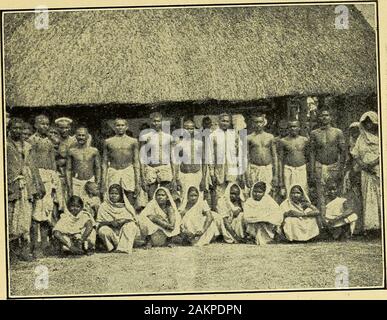 Timehri: Das Journal der königlichen landwirtschaftlichen und kommerziellen Gesellschaft von British Guyana. omes ein kolonist ist wertvoll, aber er whowants aus der Kolonie in den Ruhestand ist nicht so zufriedenstellend; dies gilt für allfor ist nicht der Osten Inder allein wer will nach Hause zu gehen. Es ist Pause in der Kontinuität, wenn ein Beamter in den Ruhestand und ist nicht mehr für die Kolonie. Können wir loben British Guiana, aber Außenseiter wird vielleicht sagen, warum Sie dann alle wollen weg zu bekommen? Die Menschen, die prominente Havebeen der Kolonialisierung Schemata haben in vielen Fällen in den Ruhestand liveelsewhere. Dies war früher mehr berüchtigt, Stockfoto