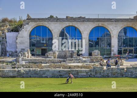 Besucherzentrum in der Ausgrabungsstätte, Caesarea, Israel Stockfoto