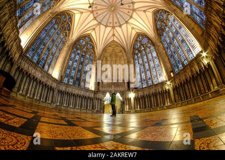 Die Kapitel House, York Minster, Großbritannien wurde zwischen 1285-86 errichtet, aber die bemalte Decke stammt aus dem Jahr 1798. Stockfoto