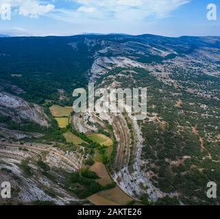 Luftbild, geologische Landschaft, Lastras de las Heras, Valle de Losa, Junta de Traslaloma, Las Merindades, Burgos, Castilla y Leon, Spanien, Europa Stockfoto