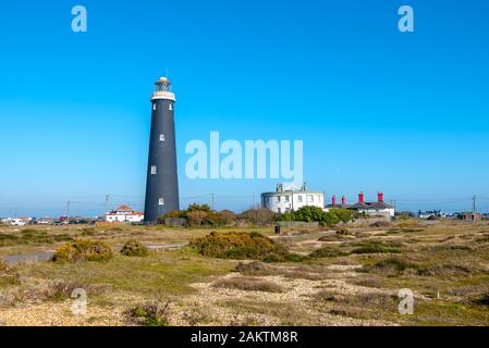 Der alte Leuchtturm Dungeness, Kent, Großbritannien opertaed von 1904 bis 1960. Stockfoto