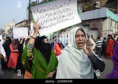 Kolkata, Indien. 10 Jan, 2020. Muslimische Frauen nehmen an der Kundgebung gegen die Staatsbürgerschaft Amendment Act oder CAA 2019 zu protestieren. (Foto von Ved Prakash/Pacific Press) Quelle: Pacific Press Agency/Alamy leben Nachrichten Stockfoto