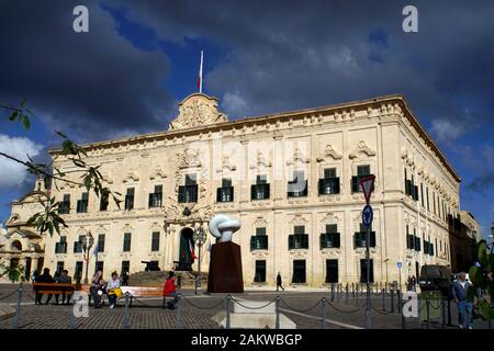 Palast Auberge de Castille et Léon, freher Ritter-Herberge, heute Sitz des Premierministers, Valletta, Malta Stockfoto