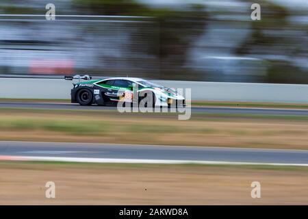 Tailem Bend, South Australia. 10. Januar 2020; die Biegung Motosport Park, Tailem Bend, South Australia, Australien; Asian Le Mans, 4 Stunden der Biegung, Praxis Tag; die Zahl 88 JLOC GT von André Cuoto, Yuya Motojima, Yusaku Shibata während der freien Praxis 1 angetrieben - Redaktionelle Verwendung Credit: Aktion Plus Sport Bilder/Alamy leben Nachrichten Stockfoto