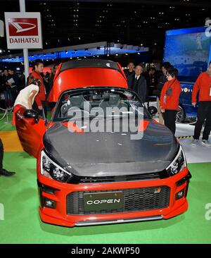 Chiba, Japan. 10 Jan, 2020. Daihatsu Copen GR Sport gesehen wird, dem Tokyo Auto Salon 2020 in Makuhari Messe in Chiba-Prefecture, Japan am Freitag, den 10. Januar 2020 angezeigt. Etwa 438 Automobilhersteller und Auto Teile Entscheidungsträger appellieren, ihre neuesten Produkte auf einen drei-Tage Autos und Rennwagen Ausstellung in dieser Veranstaltung. Foto von keizo Mori/UPI Quelle: UPI/Alamy leben Nachrichten Stockfoto