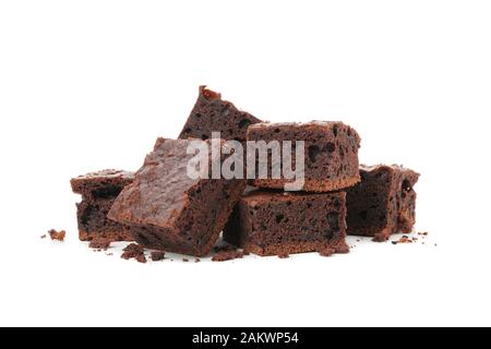 Haufen leckeren Schokoladenkuchen Schichten auf weißem Hintergrund Stockfoto