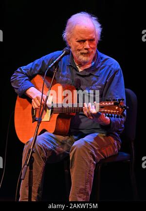 FORT LAUDERDALE FL - Januar 09: Leo Kottke führt an der Broward Center für Darstellende Künste am 9. Januar 2020 in Fort Lauderdale, Florida. Quelle: MPI04/MediaPunch Stockfoto