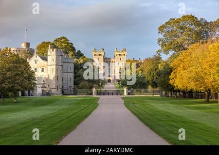 Herbst Abendsonne über Schloss Windsor, Windsor, England, Großbritannien Stockfoto