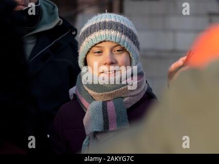 Stockholm, Schweden. Januar 2020. Die 17-jährige schwedische Klimaaktivistin Greta Thunberg demonstrierte auf Mynttorget in Stockholm Stockfoto