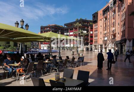 Cafe an der Plaza am Place du 16 Novembre, Marrakesch Stockfoto