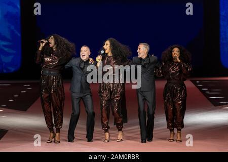 Mailand, Italien. 10 Jan, 2020. DSQUARED2 Herbst/Winter 2020/2021 Start- und Landebahn in Mailand auf der Modewoche Männer" Januar 2020 - Mailand, Italien 10/01/2020 | Verwendung der weltweiten Kredit: dpa/Alamy leben Nachrichten Stockfoto