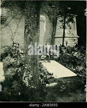 Mit Shelley in Italien: wird eine Auswahl der Gedichte und Briefe von Percy Bysshe Shelley, die mit seinem Leben in Italien von 1818 bis 1822 zu tun. e Nacht die auf Ihren geschlossen; auch uncreateThat Welt innerhalb dieses Chaos, mein und mir, von denen Sie war die verschleierte Göttlichkeit, die Welt der Gedanken, die Ihr verehrt sagen: Und deshalb ging ich weiter, mit Hoffnung und fearAnd jeder sanfte Leidenschaft krank zu Tod, Fütterung meinen Kurs mit den Erwartungen der Atem. In den winterlichen Wald unseres Lebens; und Kämpfen, durch seine Fehler mit vergeblichen Streit, und stolpern in meine Schwachheit und meine Eile. Und halb verwirrt durch neue Stockfoto