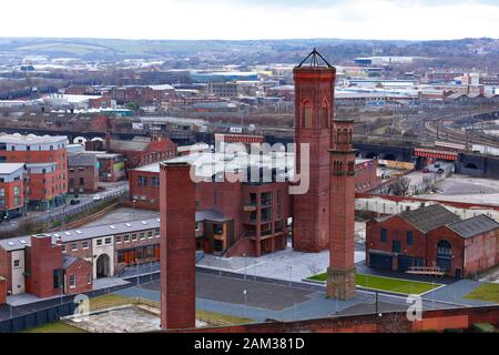 Blick über Leeds, Blick auf Tower Works Stockfoto