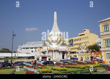 Wat Lak Muang oder Bangkok City Säule Schrein, Rattanakosin, Bangkok, Thailand Stockfoto