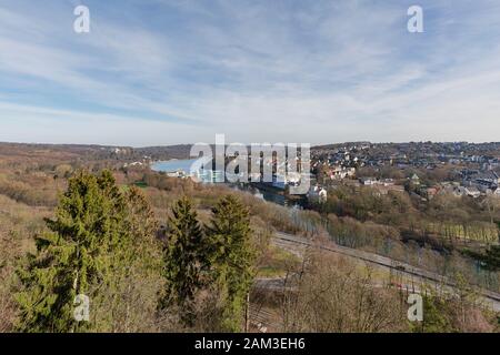 Essen - Blick von Baldeney-Steig nach Barrage und Baldeney, Nordrhein-Westfalen, Deutschland, Essen, 23.02.2019 Stockfoto