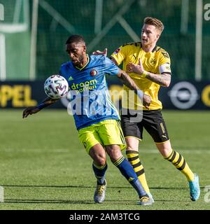 MARBELLA - 11-01-2020. Eredivisie Fußball, Saison 2019-2020. Feyenoord player Leroy Fer, Marco Reus während der Partie Borussia Dortmund - Feyenoord, freundlich in Marbella. Stockfoto