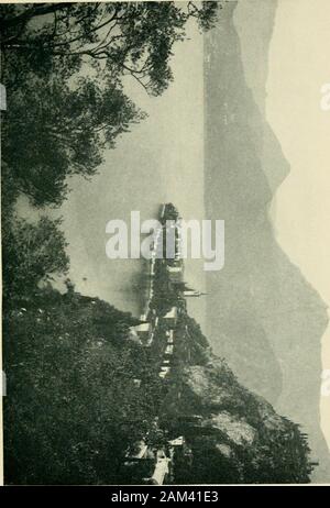 Mit Shelley in Italien: wird eine Auswahl der Gedichte und Briefe von Percy Bysshe Shelley, die mit seinem Leben in Italien von 1818 bis 1822 zu tun. die NRO in einem uTifinished Zustand, war hy Frau Shelley unter die Papiere gefunden, und an ihrer Dringlichkeit fnished. SJielley selbst sagte, / kein Stress auf es o?iezvay oder die anderen legen. Als Ganzes betrachtet, die worldperhaps Aktien Shelleys Stellungnahme, Hütte gibt es einige Pas-Weisen, die er von dieser Allgemeinen indiffer gerettet - ence für Ihre bezaubernde Bilder der italienischen Landschaft. Die Szene ist am Ufer des Lalce Como gelegt, in deren^^ göttliche Einsamkeit Sh Stockfoto