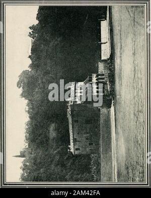 Mit Shelley in Italien: wird eine Auswahl der Gedichte und Briefe von Percy Bysshe Shelley, die mit seinem Leben in Italien von 1818 bis 1822 zu tun. • - N 2 - - &Lt;u CO a, C) iz;?CM o?<^^" - • o. U o Mit Shelley in Italien wird eine Auswahl der Gedichte und Briefe von Percy Bysshe^ helley, die mit seinem Leben in Italien von 1818 bis 1822 ausgewählt und von Anna Benneson McMahan Editor von Florenz in die Poesie der Brownings, etc. Mit über 60 ganzseitige Illttstrationsfrom Photographswithshelleyinitashelrich tun Stockfoto