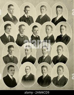 Jambalaya [Jahrbuch] 1917. (221) J^MB^L^^ i Jiyp birsl Rom - Thomas, Luzenberg, Cato. Hickev Zweite Rom - Unsworth, Kapern. L. Provosty, Howell, Gessner Jhird Roto-Farrell, Evans, A. Provostv, Wheeler vierten Roa-Stannard, Ehlinger, Voelker, West (222) iBKsam Phi Delta Theta an der Miami Universität gegründet. Dezember 26, 1848 Louisiana Alpha Kapitel von Phi Deha Theta Chartered in 1889 Kapitel, 2614 State Street In Fakultät James Birney Guthrie Herman B. Gessner Charles William Duval aktiv MembersWilliam Alice West, Jr. Ledoux Roger Provosty Franklyn Albert Howell, Morgan Shell Evans Charles konst Stockfoto