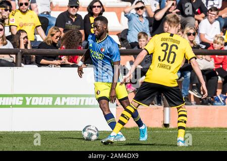 MARBELLA - 11-01-2020. Eredivisie Fußball, Saison 2019-2020. Feyenoord player Lutsharel Geertruida während der Partie Borussia Dortmund - Feyenoord, freundlich in Marbella. Stockfoto