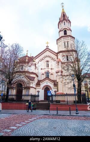 Vilnius, Litauen - 15. Dezember 2019: Orthodoxe Nikolauskirche in Vilnius, Litauen Stockfoto