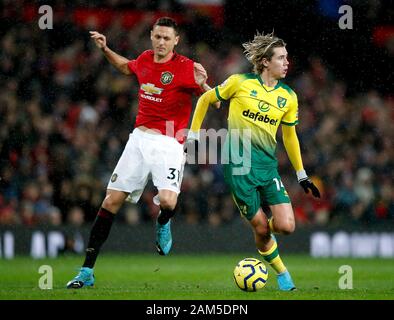 Norwich City Todd Cantwell (rechts) in Aktion während der Premier League Spiel im Old Trafford, Manchester. Stockfoto