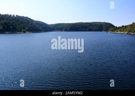 07. August 2018 - Stolberg, Deutschland: Rappbode-Staudamm und Staubecken in Deutschland Stockfoto