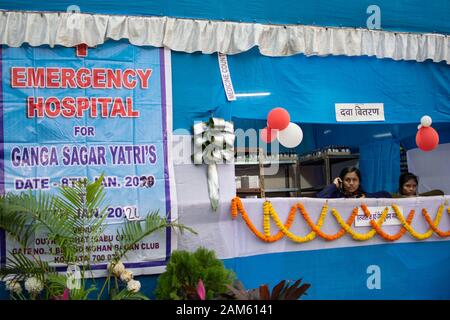 Kolkata, Indien. 11 Jan, 2020. Free Emergency Krankenhaus von der Regierung für Pilger und Mönche. (Foto durch Santarpan Roy/Pacific Press) Quelle: Pacific Press Agency/Alamy leben Nachrichten Stockfoto