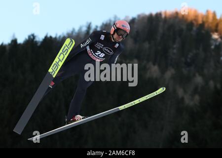Predazzo, Italien. 11 Jan, 2020. FIS Skisprung Weltcup in Predazzo, Italien am 11. Januar 2020, Pius Paschke (GER) in Aktion. Foto: Pierre Teyssot/Espa-Images Credit: Cal Sport Media/Alamy leben Nachrichten Stockfoto